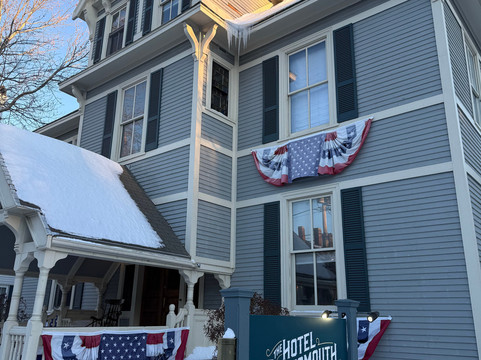 普茨茅斯市中心酒店主图