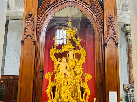 Chiesa di Santa Maria della Croce-Ferrandina必去景点