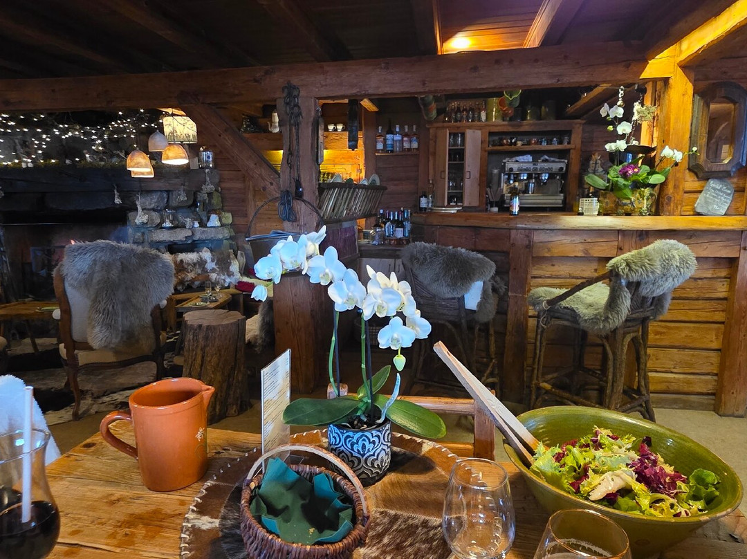 德拉克鲁瓦 - 弗莱莱斯小木屋酒店主图