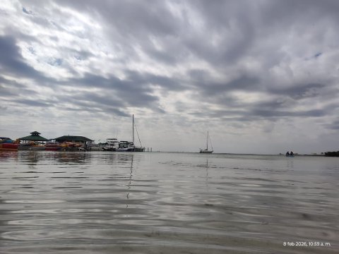 华拉博卡奇卡 - 全包式-泳池