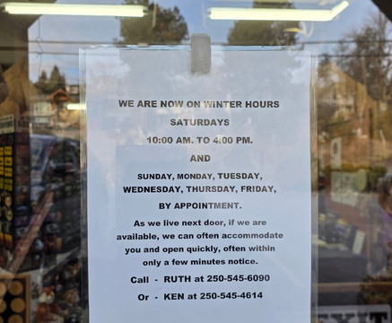 Canadian Wildlife Museum and Gift Shop-弗农必去景点