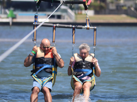 Surfers Jetski Tours-冲浪者天堂必去景点
