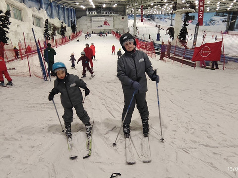 Snozone Madrid-阿罗约莫利诺斯必去景点