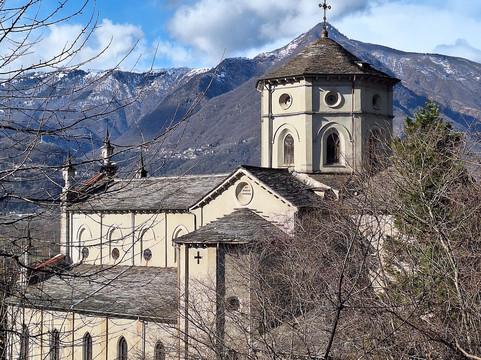 Chiesa Parrocchiale del Sacro Cuore-Vogogna必去景点