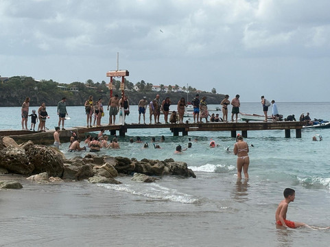 Playa Piskado/Playa Grandi-Sabana Westpunt必去景点