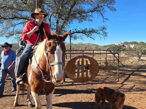 Double R Ranch-Elgin必去景点