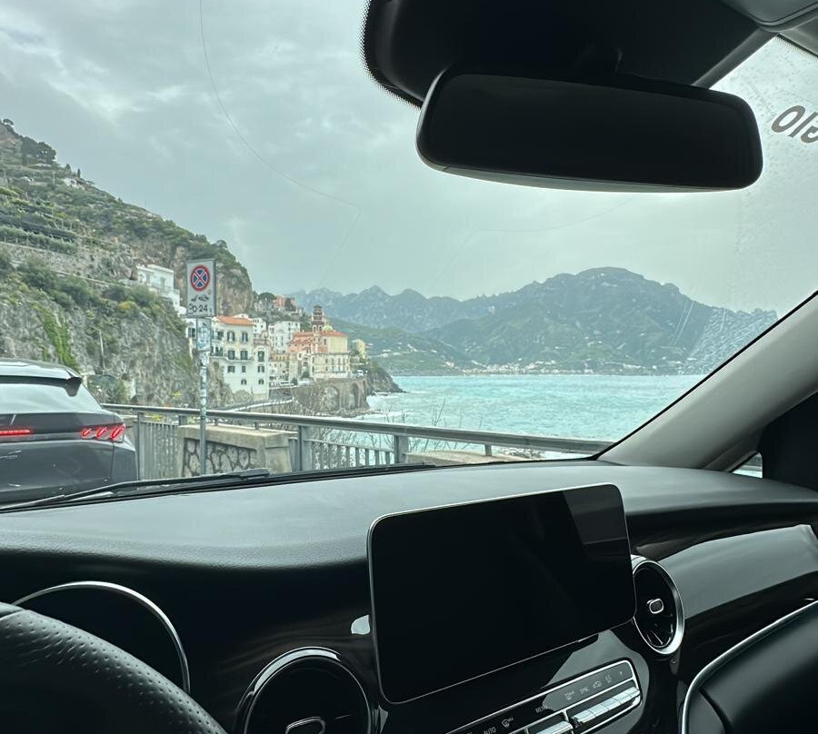 Amalfi Car Transfer di Di Gennaro Raffaele-康加德马里尼必去景点