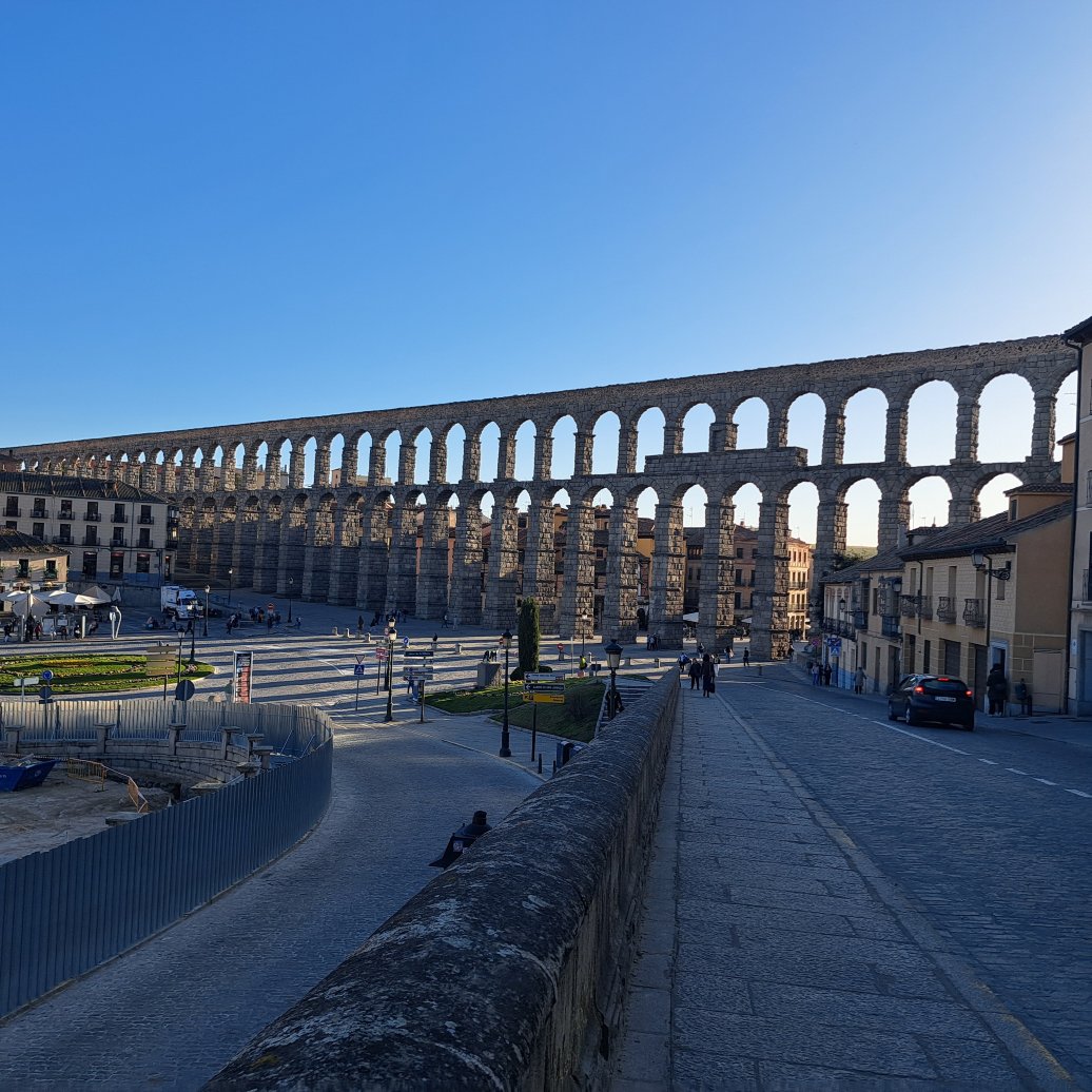 阿罗索公寓-官方