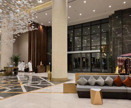 麦加阿齐齐亚希尔顿逸林主图