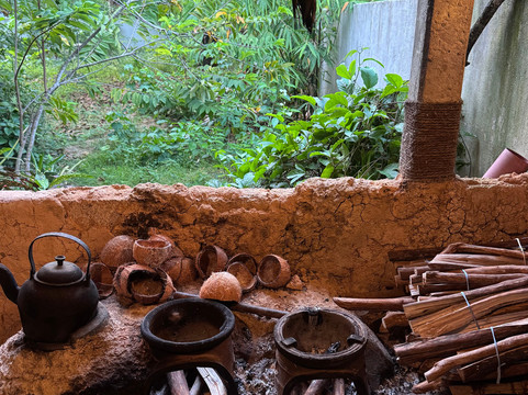 Spice Spoon: Traditional Smoke kitchen cooking Experience: southern Sri Lanka-Gurubebila必去景点
