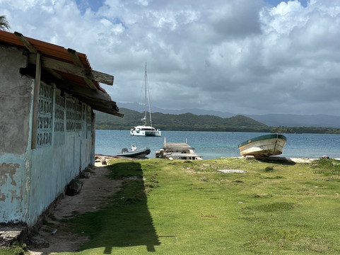Catamaran Adventures San Blas-埃尔波韦尼尔必去景点