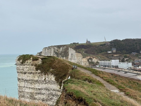 Étretat-埃特勒塔必去景点
