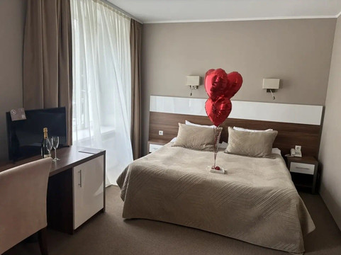 沃尔霍夫酒店主图