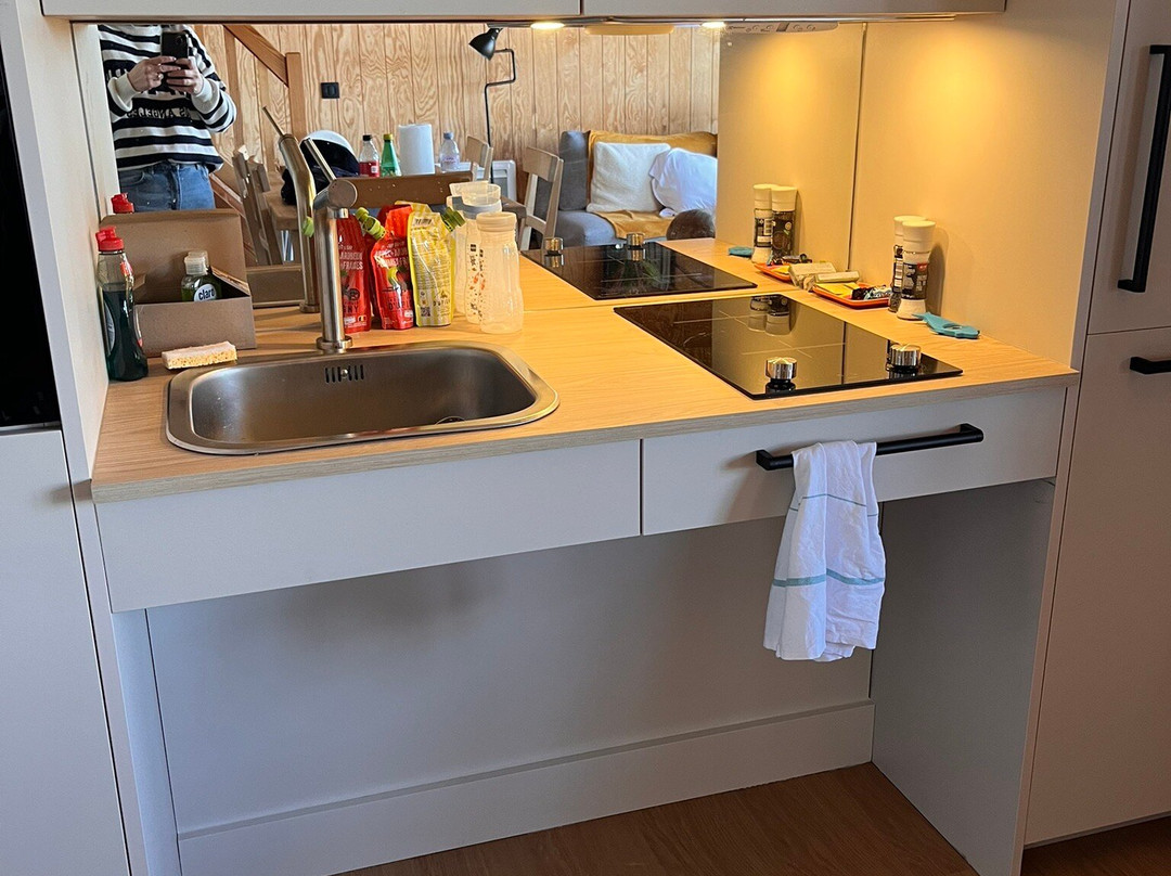 多麦娜杜瓦勒酒店主图