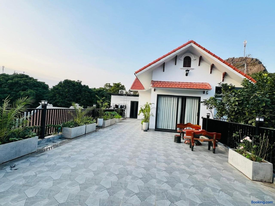 Tinh Garden Homestay