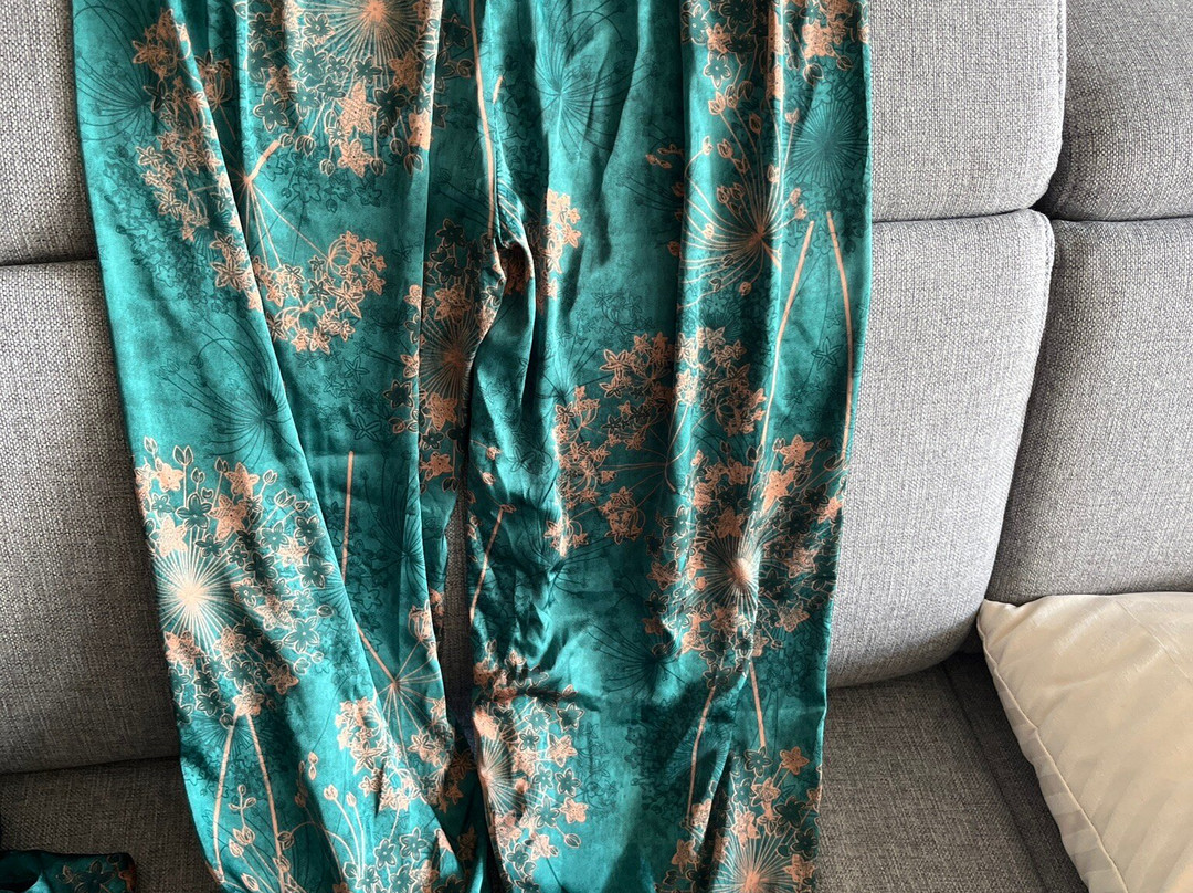 Red Apple Tailor-会安必去景点