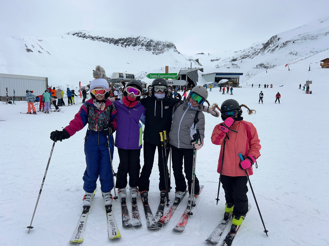 Proski Ski & Snowbaord school Les 2 Alpes-莱德萨阿尔卑斯必去景点