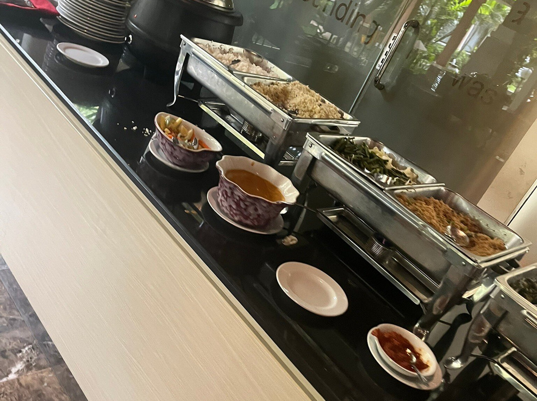 伊简景观酒店和度假村主图