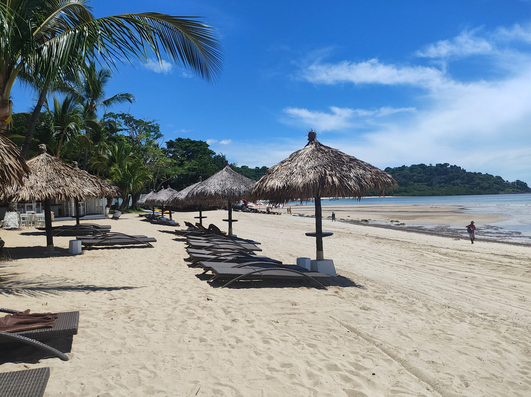 安迪兰纳海滩度假酒店主图