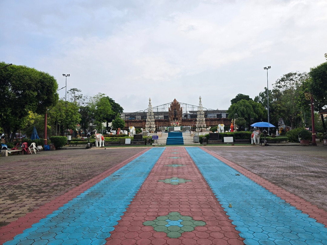 Phra Nang Chamthewi Statue-南奔必去景点