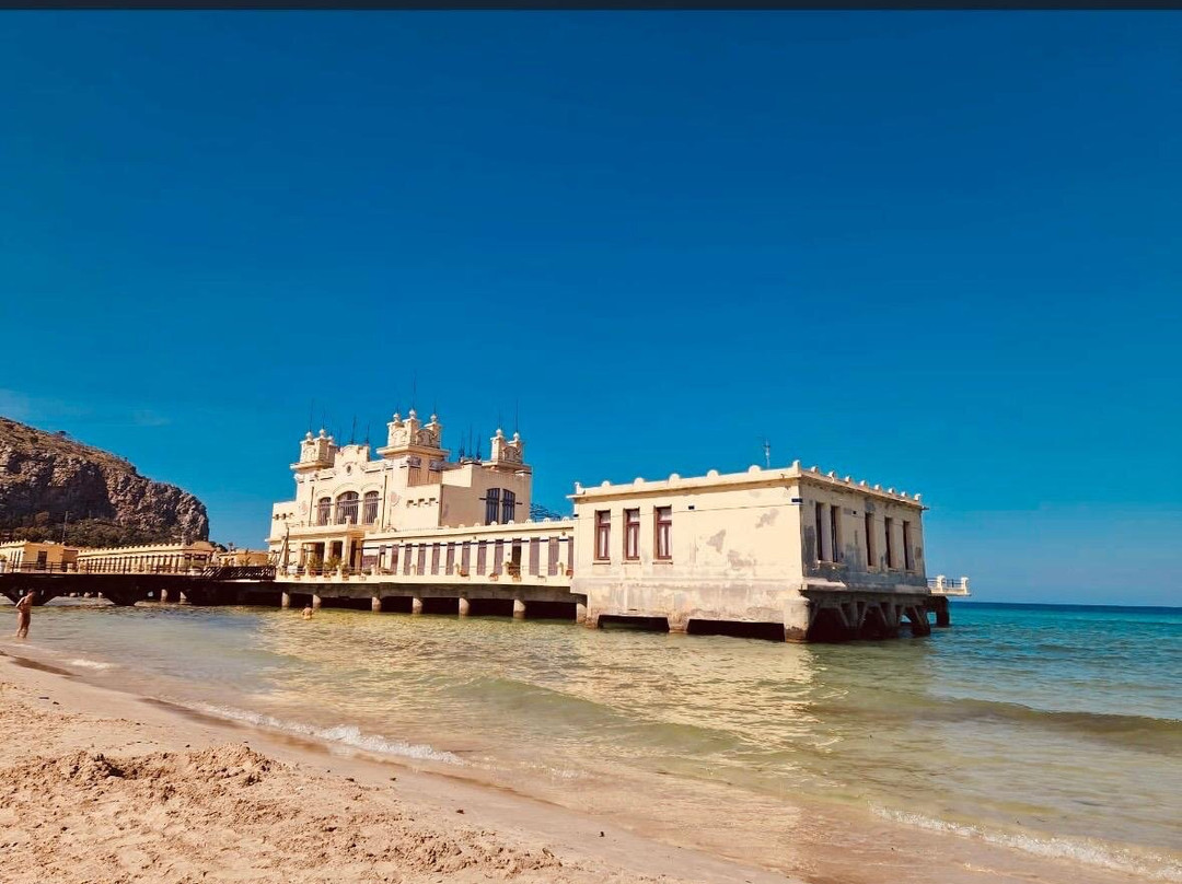 Antico Stabilimento Balneare di Mondello-Mondello必去景点