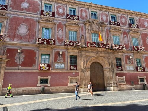 Plaza Cardenal Belluga-穆尔西亚必去景点