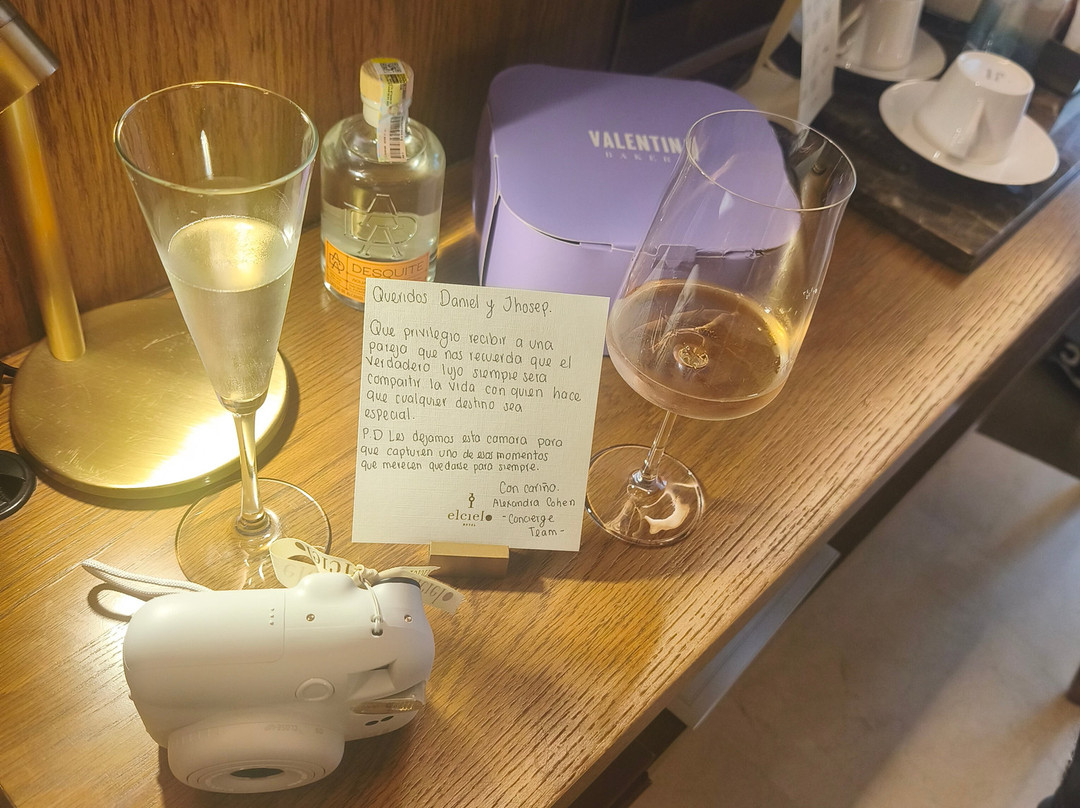 Elcielo酒店及餐厅主图