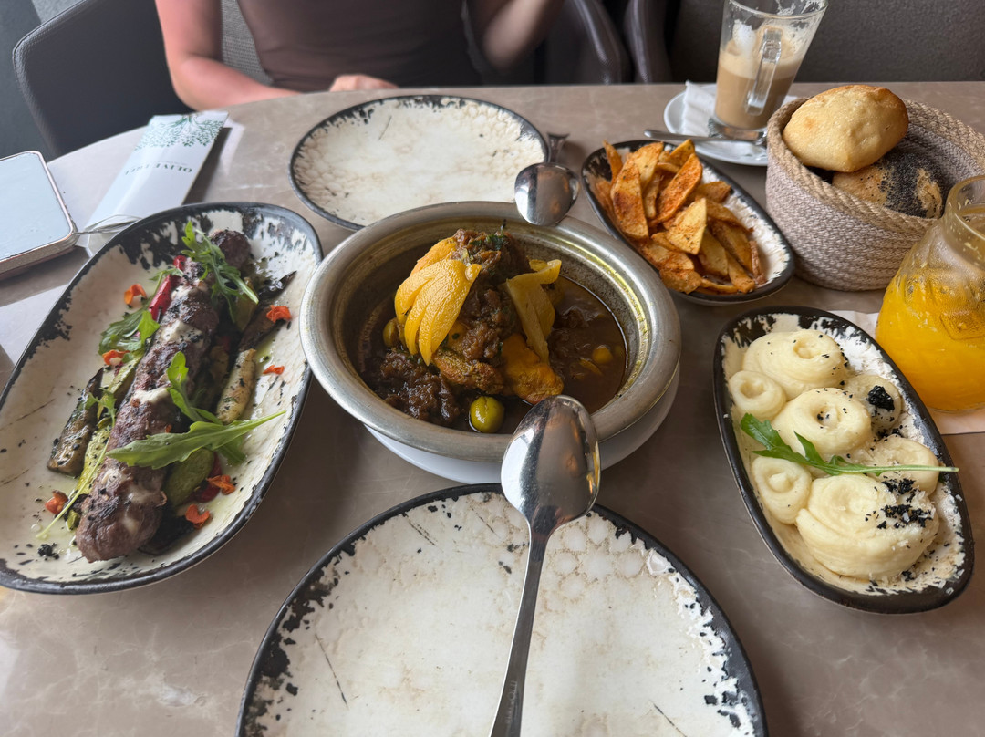 Olive Tree Café-Restaurant