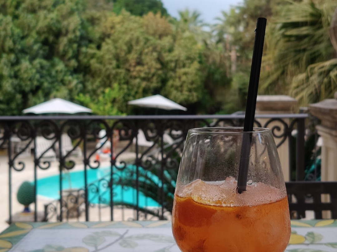 帕可德佛坦尼酒店主图
