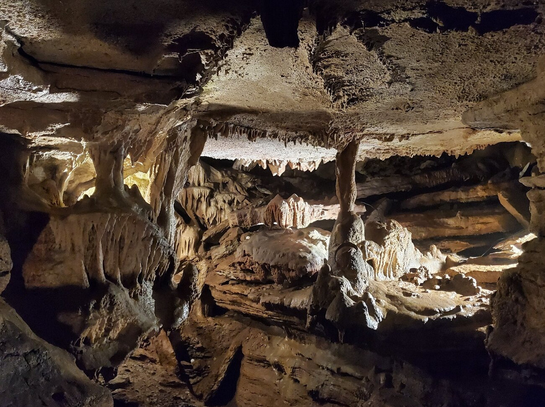 Old Spanish Treasure Cave-Sulphur Springs必去景点