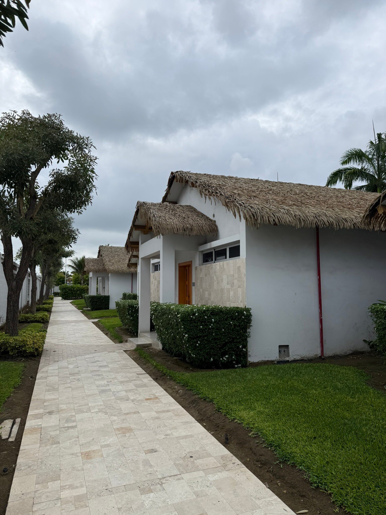 金绿曼塔酒店-旅行者