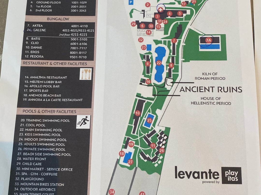 Levante Beach Resort主图