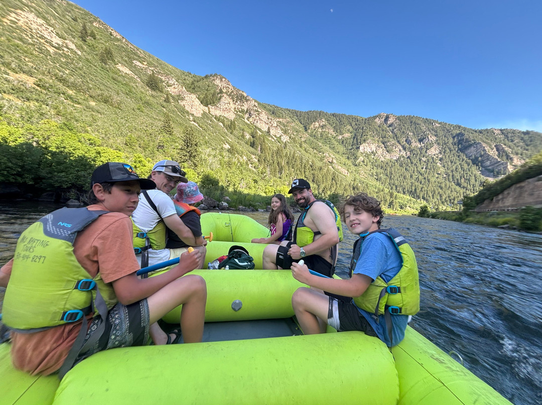 Pro Rafting Tours-普若佛必去景点