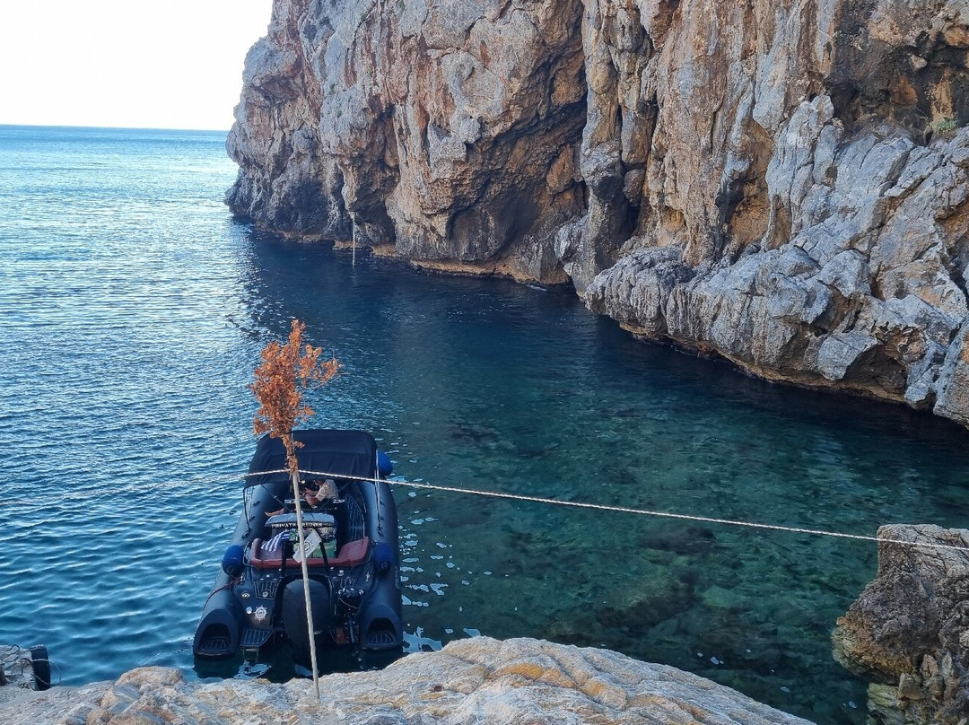 Seafari Adventures-Plomari必去景点