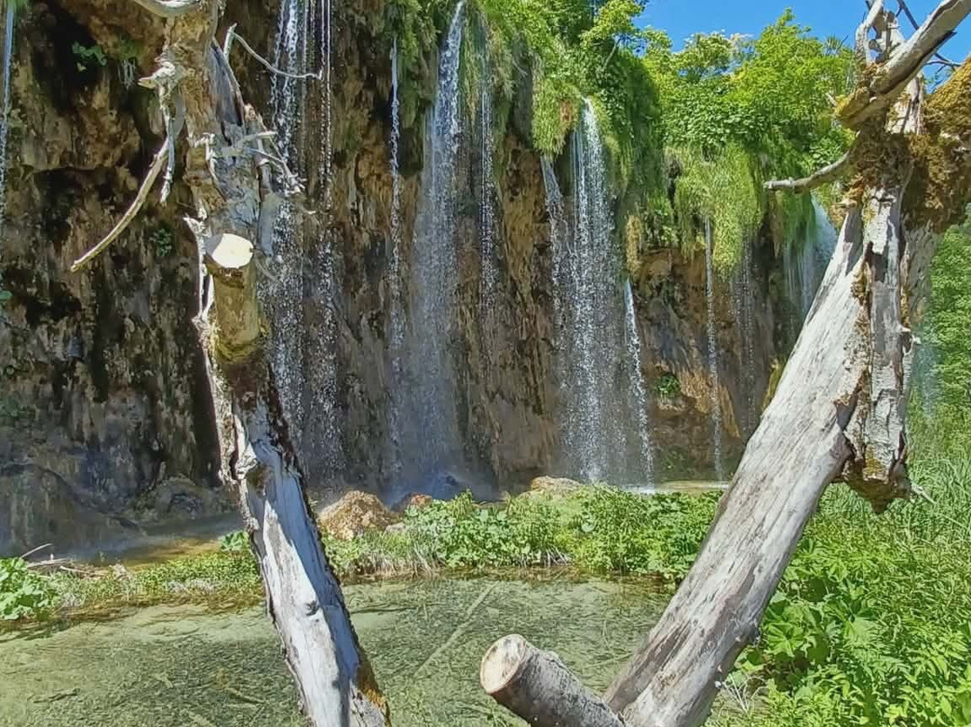 Veliki Prstavac-普利特维察河必去景点