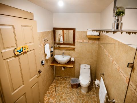 可可小屋及花园 里奥塞莱斯特-浴室
