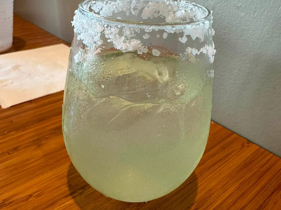 克利夫兰比奇伍德德鲁里套房酒店主图