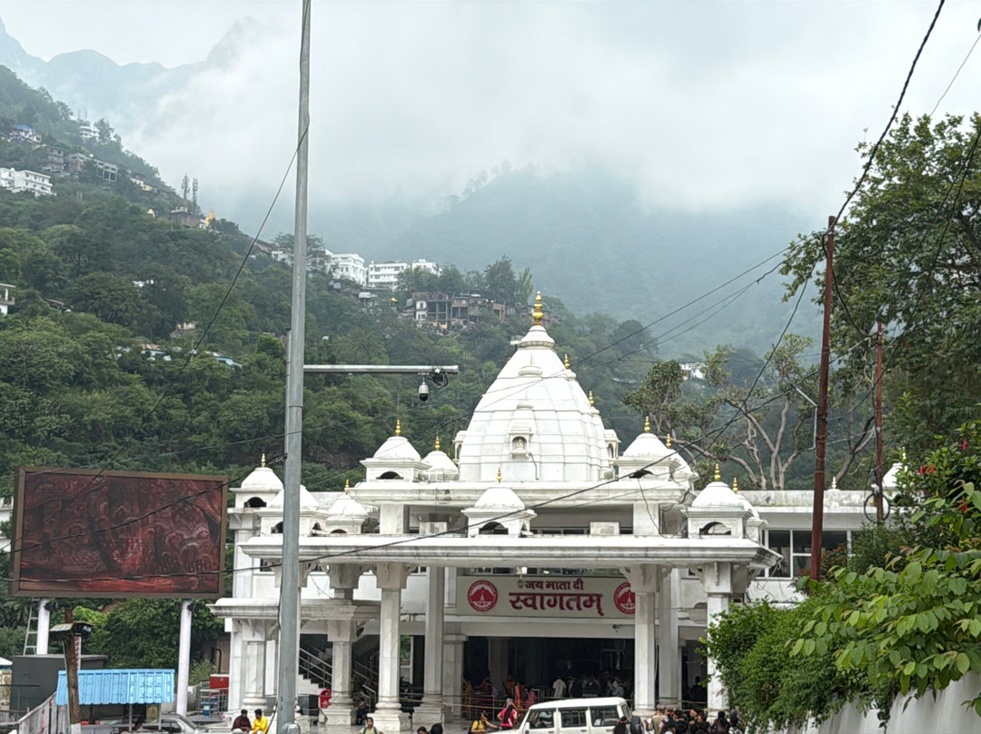 Vaishno Devi-格德拉必去景点