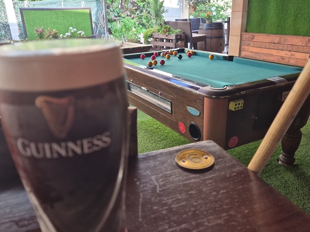 Mucky O'Marras Irish Bar-阿尔库迪亚港必去景点