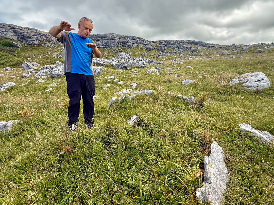 Heart of Burren Walks-Carran必去景点