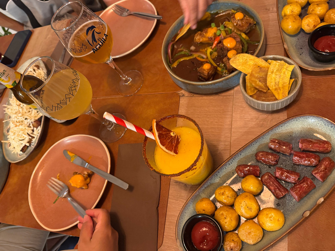 Orígenes - Latino Mediterráneo Fusión