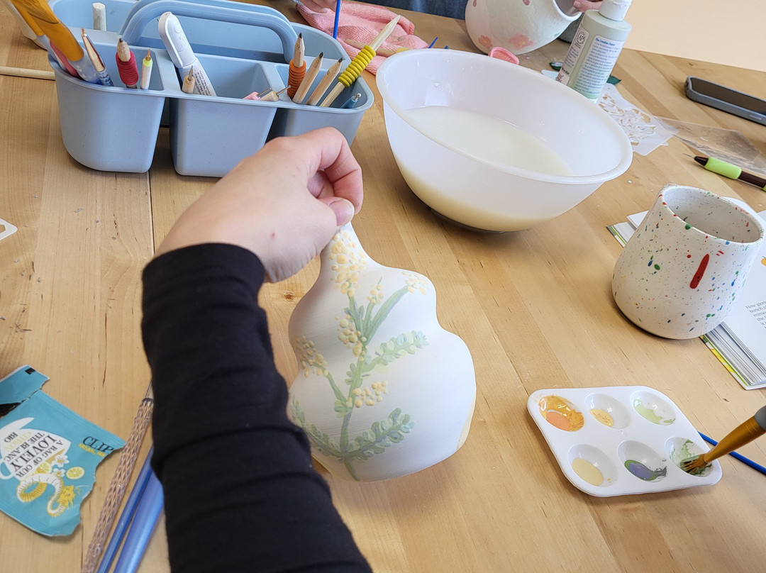 Nuances Ceramics-利布尔纳必去景点
