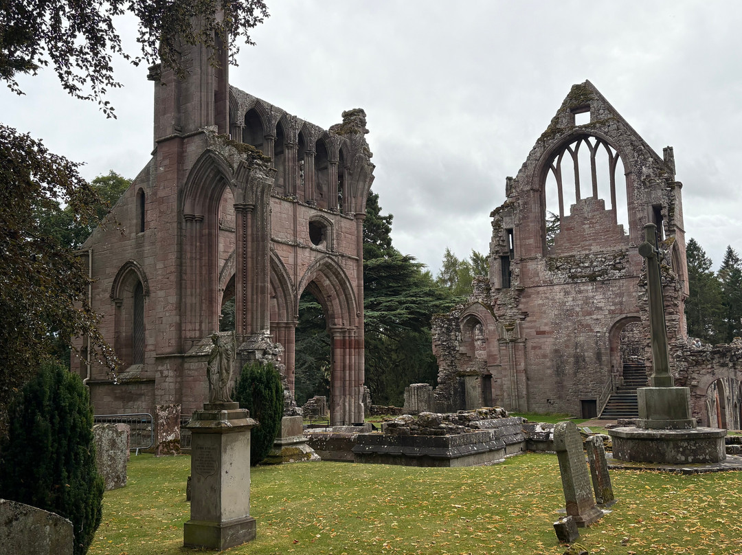 Dryburgh Abbey-St. Boswells必去景点