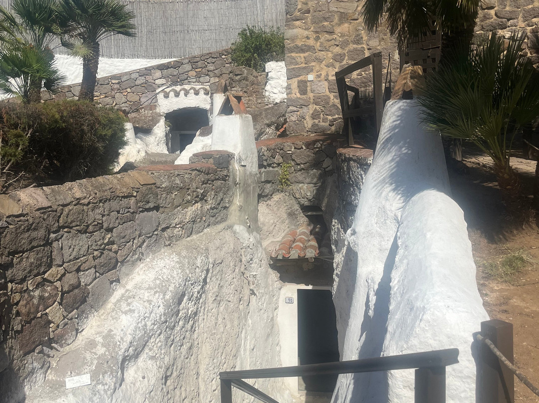 Villaggio Ipogeo-Sant'Antioco必去景点