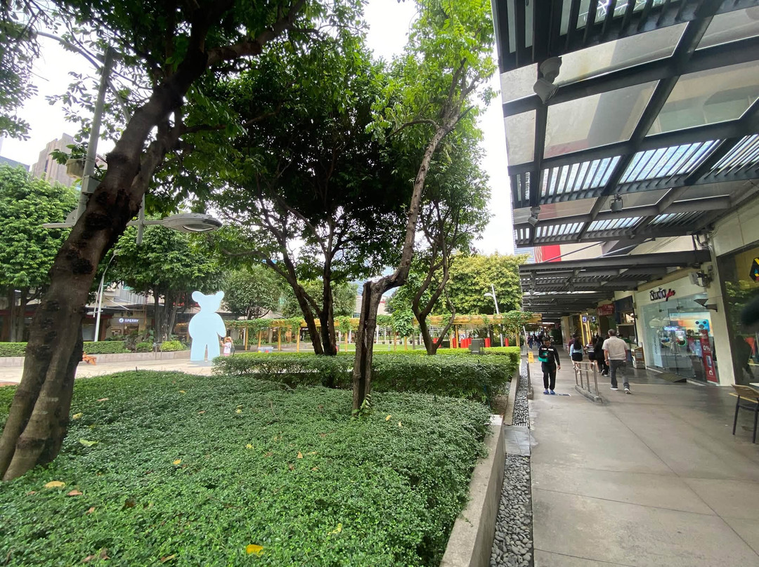 Bonifacio High Street-塔吉格必去景点
