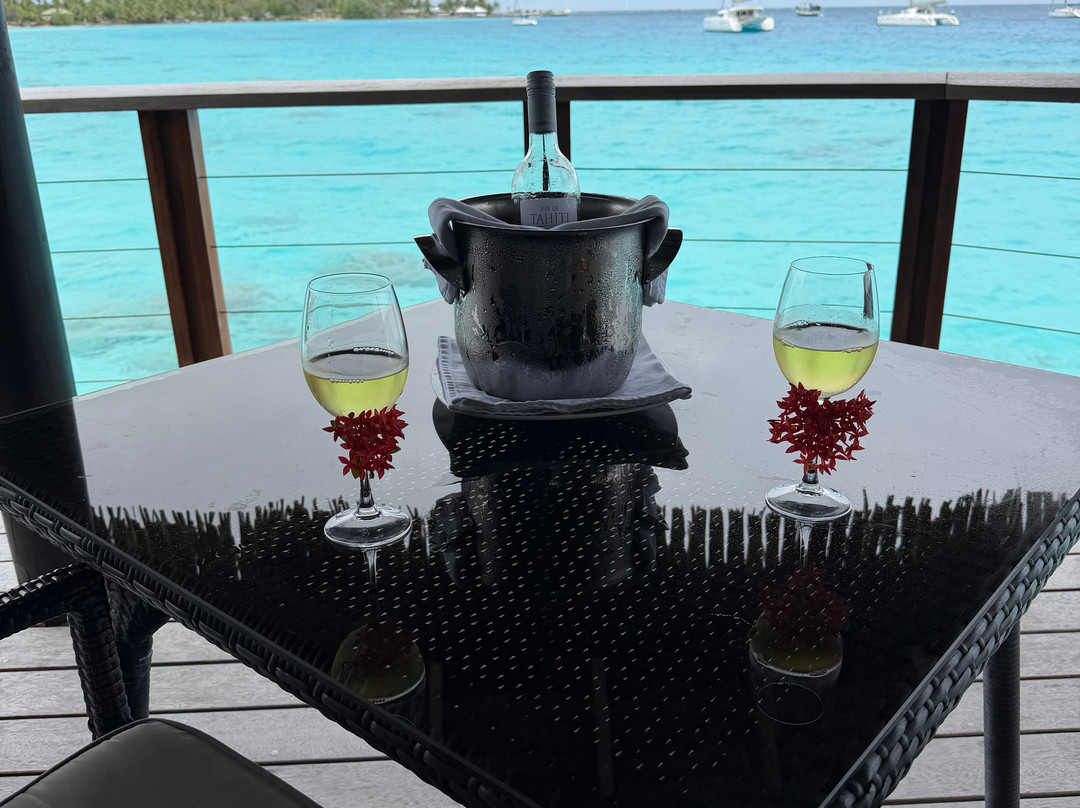 起亚奥拉水疗度假酒店主图
