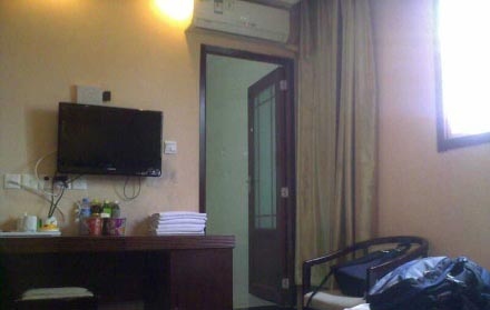 广州星期天连锁酒店大石店-客卧