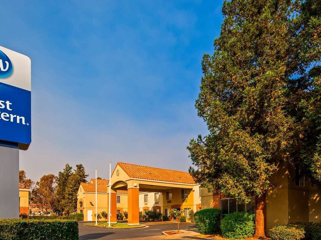 Best Western Brentwood Inn主图