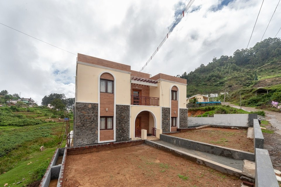 OYO 23326 Kodai Ezhilagam