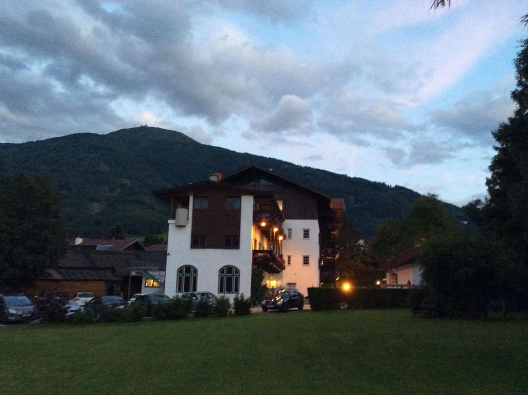 Aldrans酒店住宿-Hotel Isserwirt